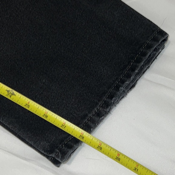 ✨HP✨ LEVI’S 505 JEANS (36) - Picture 13 of 17